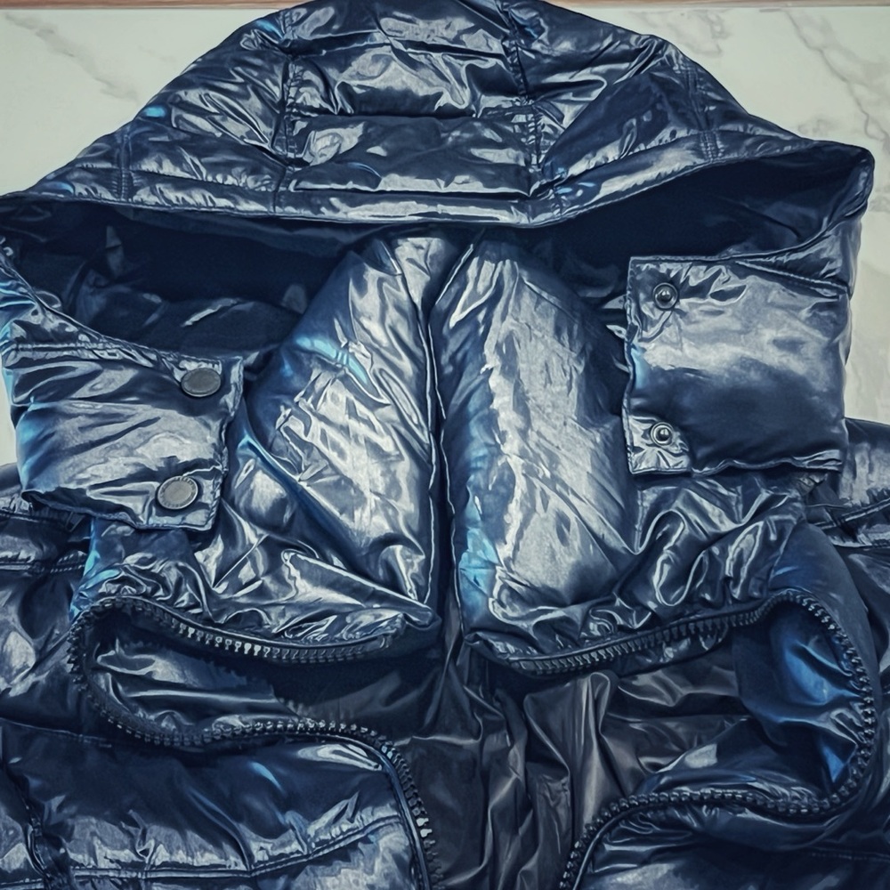 BCBG Max Azaria Quilted Puffer Coat - Picture 7 of 14